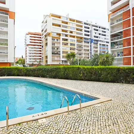 B44 - Alto Do Quintao *